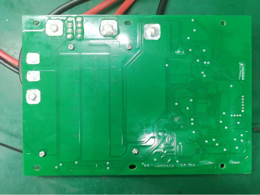funcionamiento actual de la placa de la protección del voltaje del monitor del componente electrónico de la batería de 1800mA BMS-10S66A-1300W