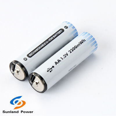 Batería recargable de iones de litio 1.5V AA con conector USB tipo C