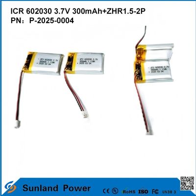 602030 3.7V 300mAh + ZHR1.5-2P Batería de diseño ultra delgado Compatibilidad flexible para varios dispositivos pequeños inteligentes Bluetooth auriculares dispositivos portátiles y equipo médico portátil