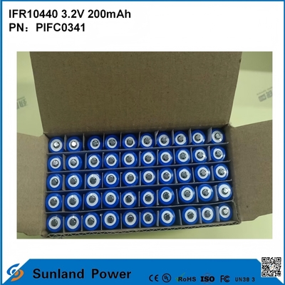 IFR10440 3.2V 200mah Usado para balizas viales GPS, juguetes, lámparas mineras, farolas solares, dispositivos de comunicación inalámbrica, herramientas eléctricas, equipos audiovisuales, medidores inteligentes, sistemas de seguridad, iluminación de emergencia
