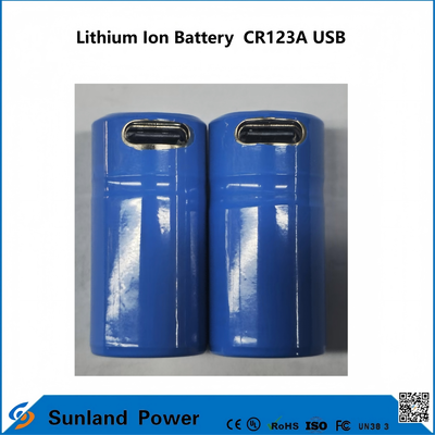 Batería de iones de litio CR123A USB aplicable a la producción de baterías recargables de iones de litio USB.