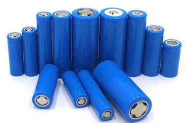 Batería 450mah del AA 3.2v Lifepo4 de la ión de litio para la lámpara llevada solar